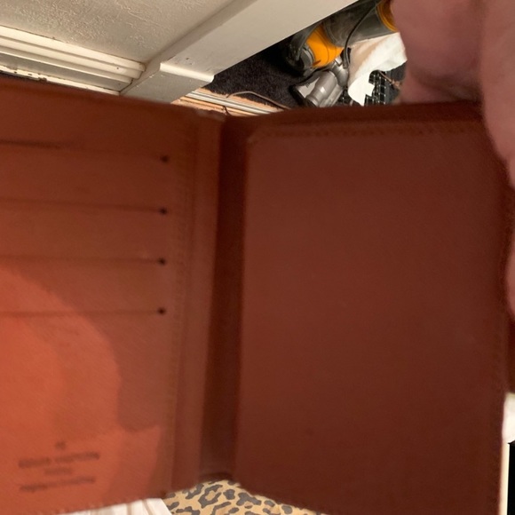 wallet - Picture 4 of 4